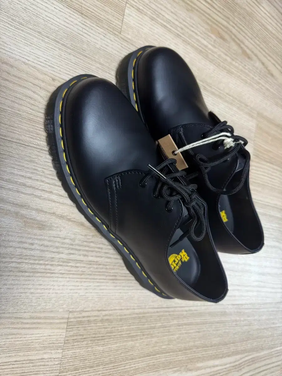 と*と様 Dr.Martens Ramsey YOTS UK7 Amazon.com | Dr. Martens Ramsey Black UK 4 (US Men's 5, Women's 6